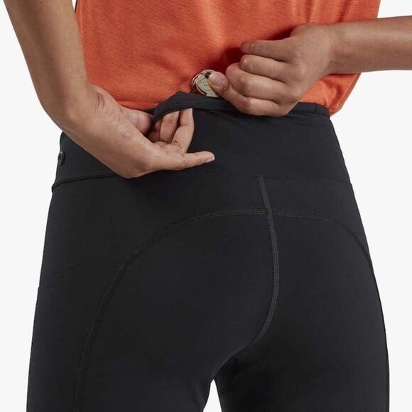 NWOT On Cloud On Running Active Shorts Mulberry Black - Picture 8 of 8